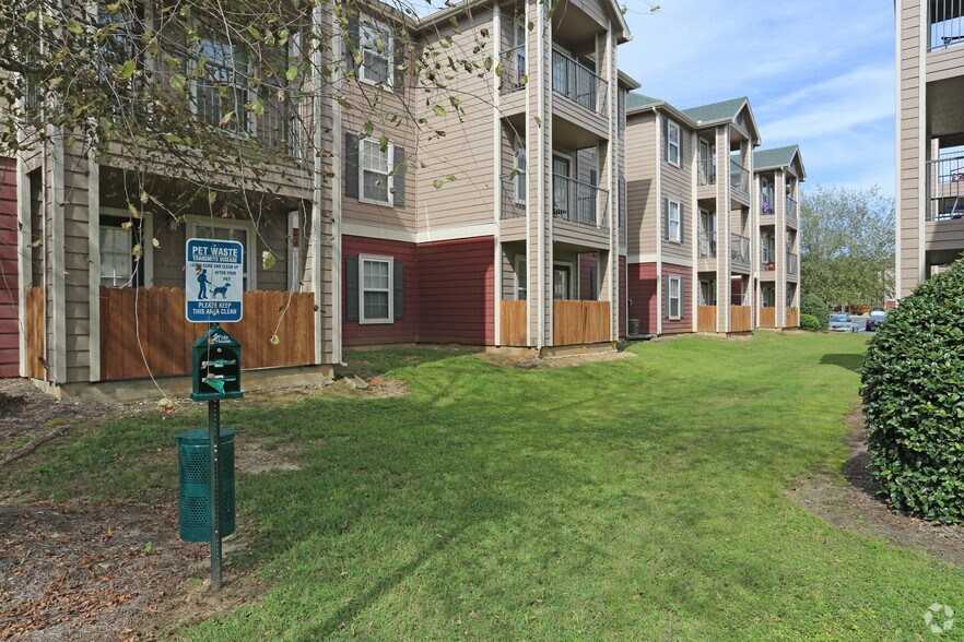 More Photos Of 215 Spencer Pl, Cayce Apartments For Sale