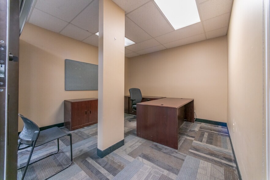 More Photos Of 100-106 S Main st, Ishpeming Bank For Sale