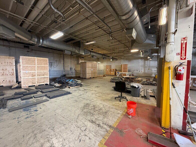 More Photos Of 1754 W 500 S, Salt Lake City Manufacturing For Lease