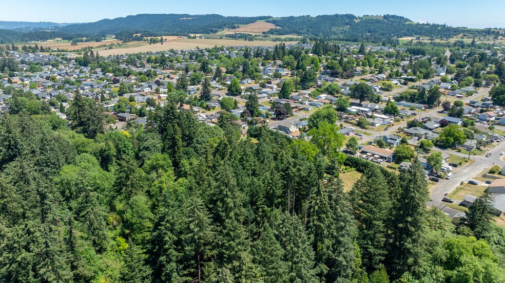 More Photos Of 215 5th St, Lafayette Land For Sale