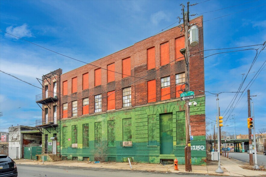 More Photos Of 2150 N 10th St, Philadelphia Warehouse For Sale