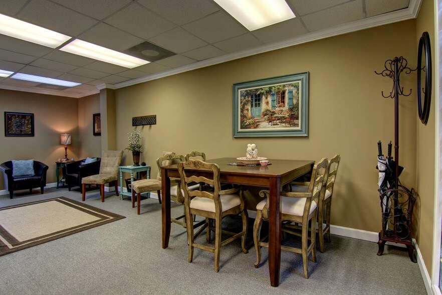 More Photos Of 2375 Wall St SE, Conyers Unknown For Lease