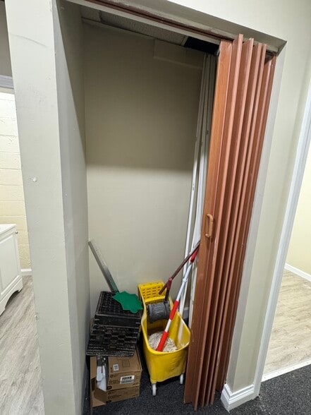 More Photos Of 1036 Chicopee St, Chicopee Storefront Retail Residential For Lease