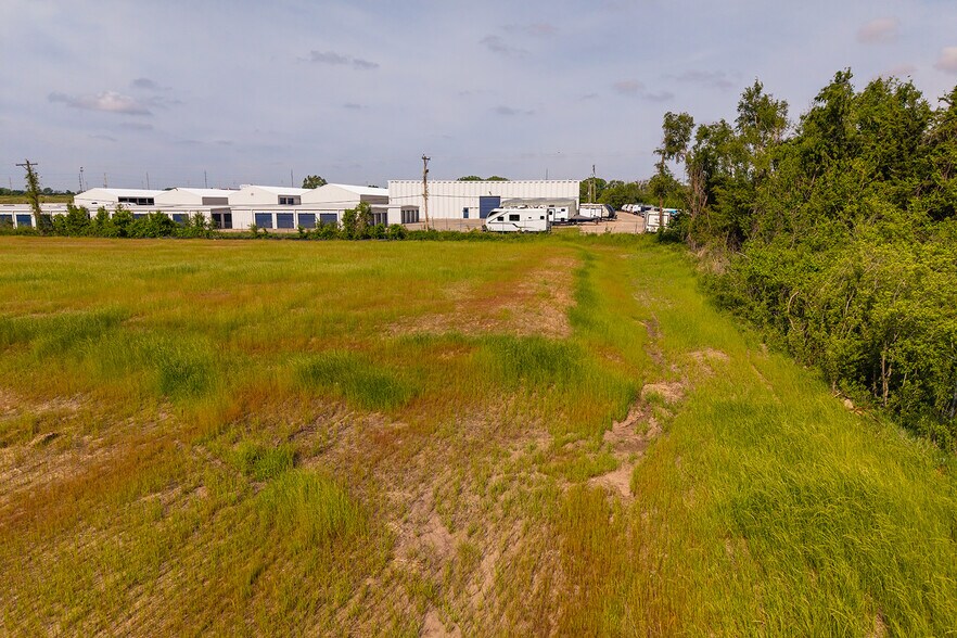 More Photos Of 12998 Kellogg St, Wichita Land For Sale