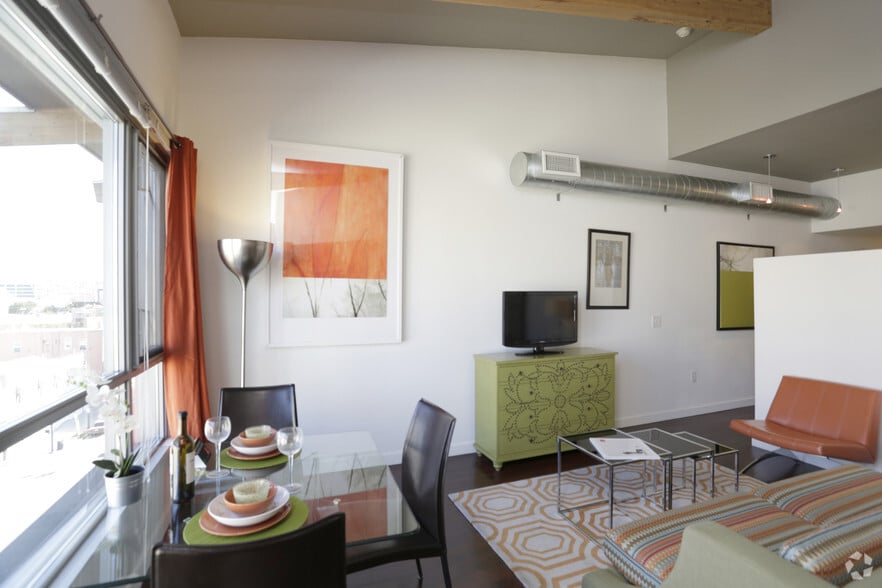 More Photos Of 707-777 G St, San Diego Apartments For Lease