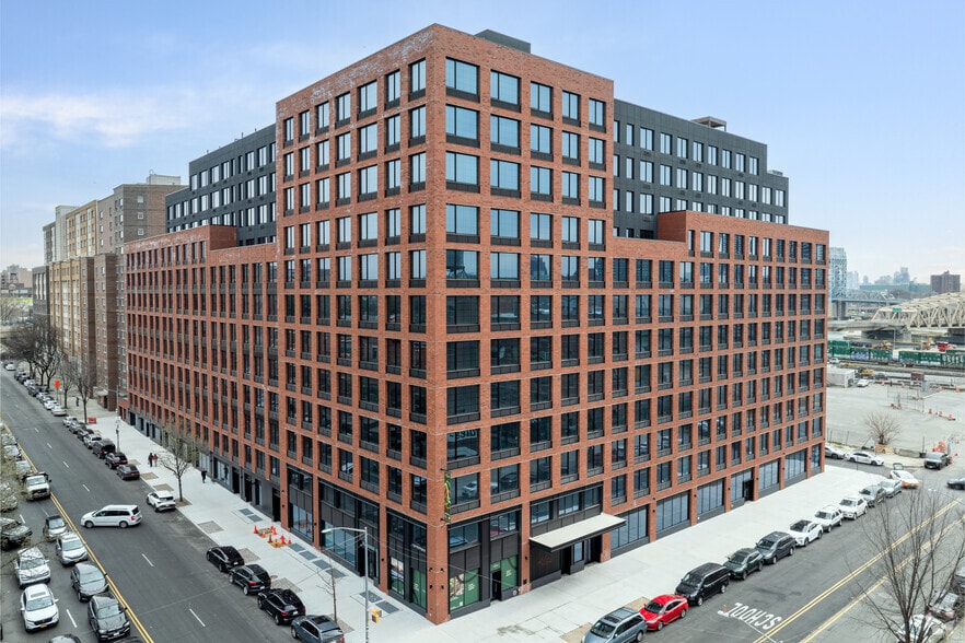 More Photos Of 40 Bruckner Blvd, Bronx Apartments For Lease