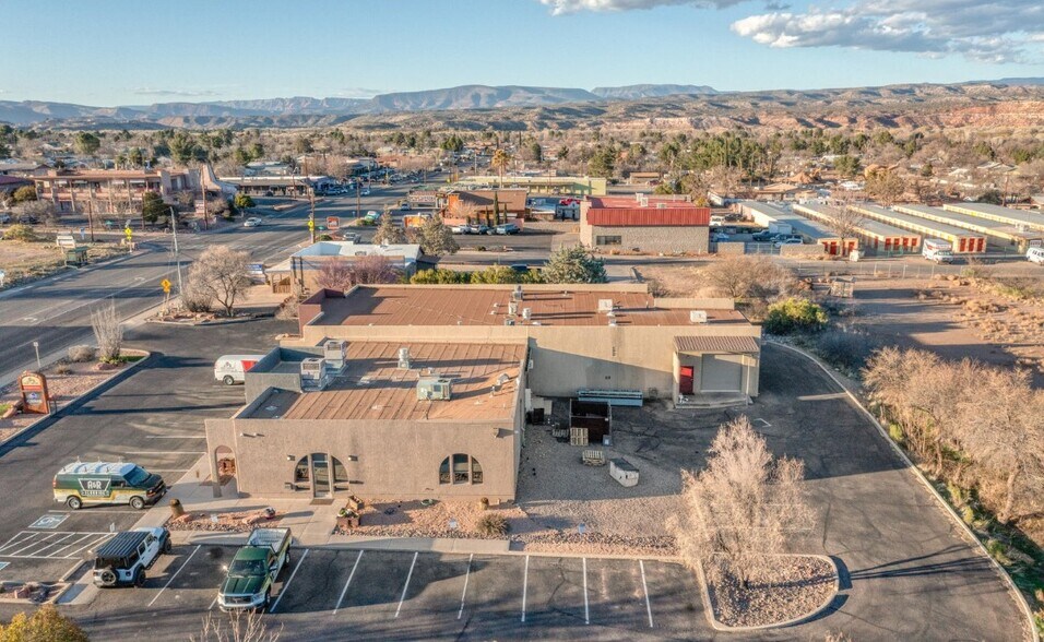 More Photos Of 415 S Main St, Cottonwood Storefront Retail Office For Sale