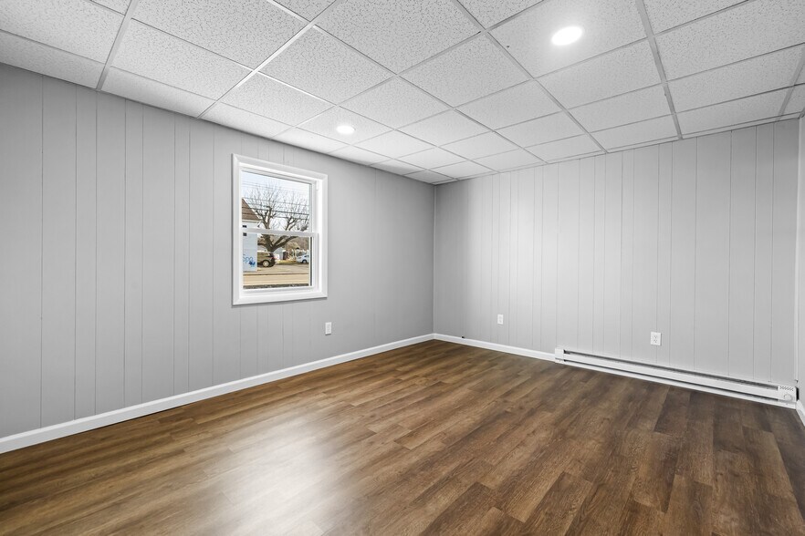 More Photos Of 1482 Seven Valleys Rd, York Multifamily For Sale