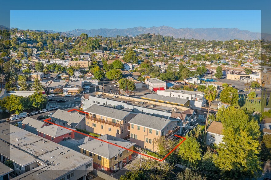 More Photos Of 6178 Aldama St, Los Angeles Apartments For Sale