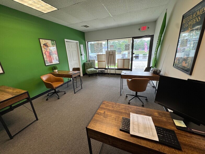 More Photos Of 115 Mathistown Rd, Little Egg Harbor Township Fast Food For Lease