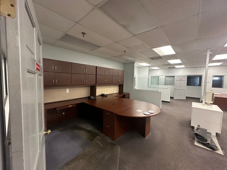 More Photos Of 385 French Collins Rd, Conway Light Distribution For Lease