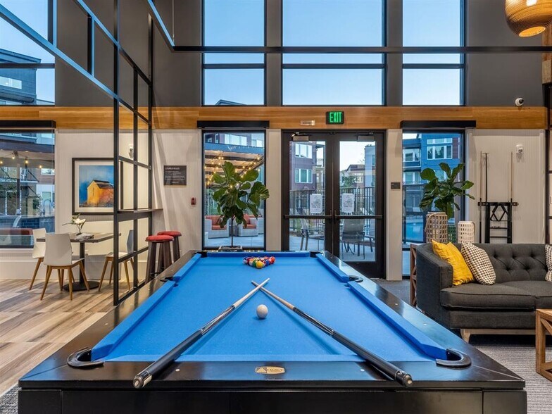 More Photos Of 2200 W Meeker St, Kent Apartments For Lease