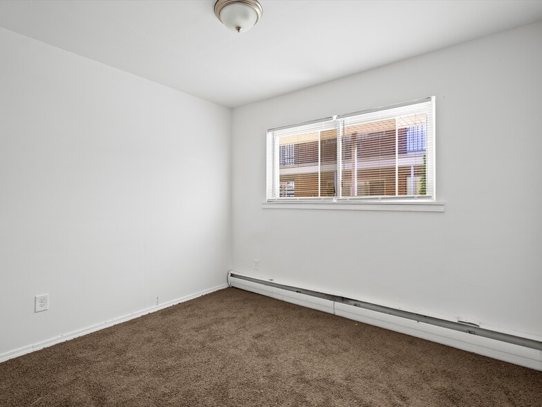 More Photos Of 19199 Lahser Rd, Detroit Apartments For Sale