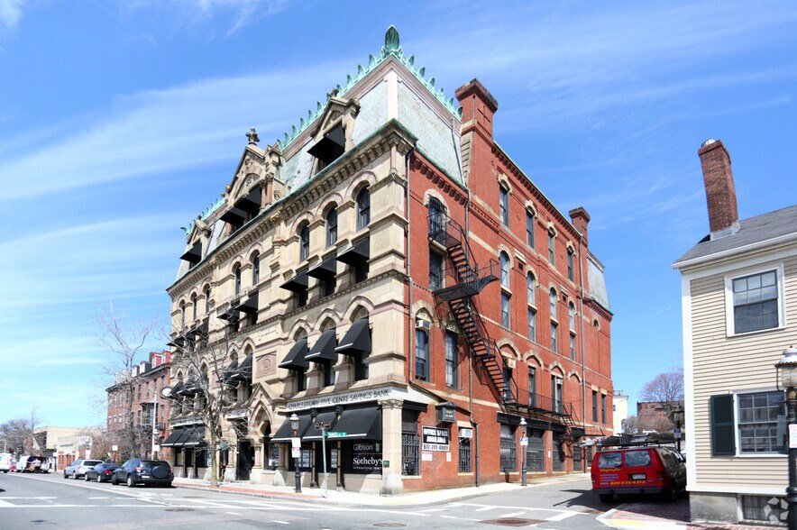 More Photos Of 1 Thompson Sq, Charlestown Loft Creative Space For Lease