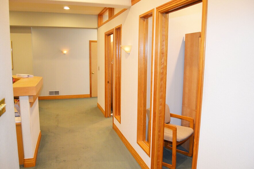 More Photos Of 7710 Ralston Rd, Arvada Office For Sale