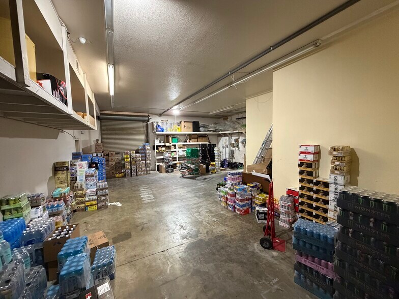 More Photos Of 1088 N Mooney Blvd, Tulare Freestanding For Lease