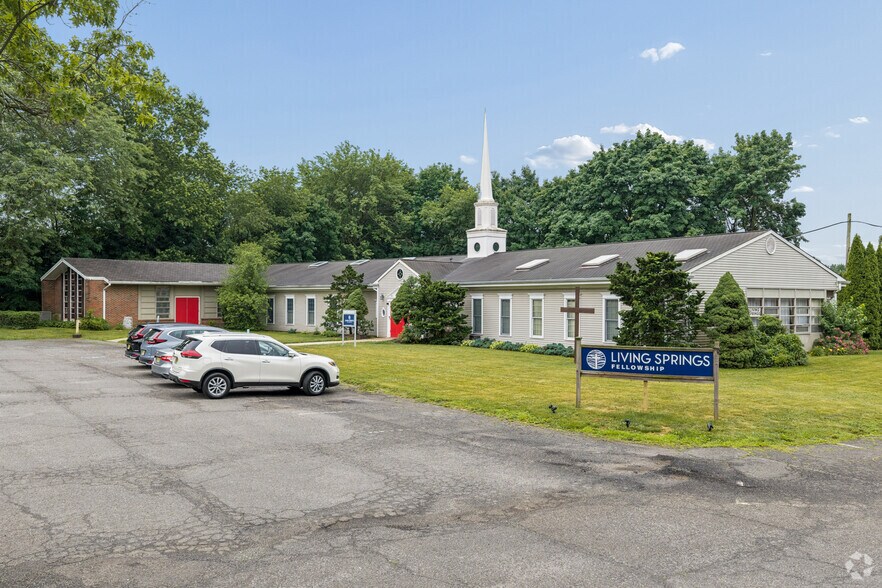 More Photos Of 200 Park Ave, Freehold Religious Facility For Sale