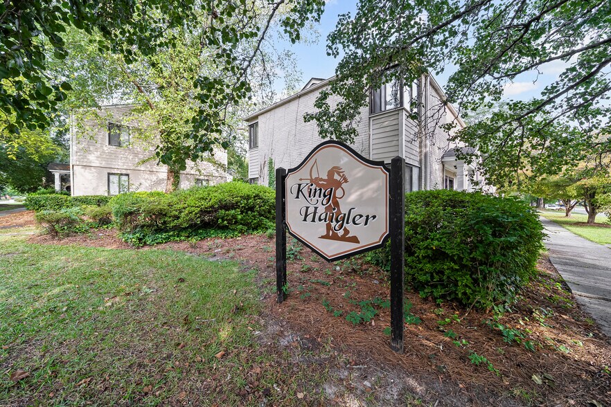 Primary Photo Of 206 Laurens St, Camden Apartments For Sale