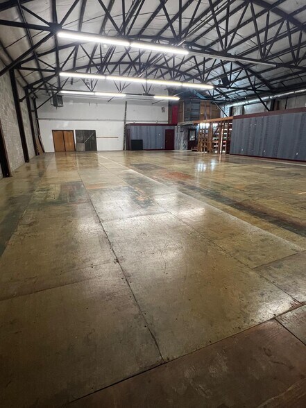More Photos Of 100 Cummings Ct, Antioch Warehouse For Lease