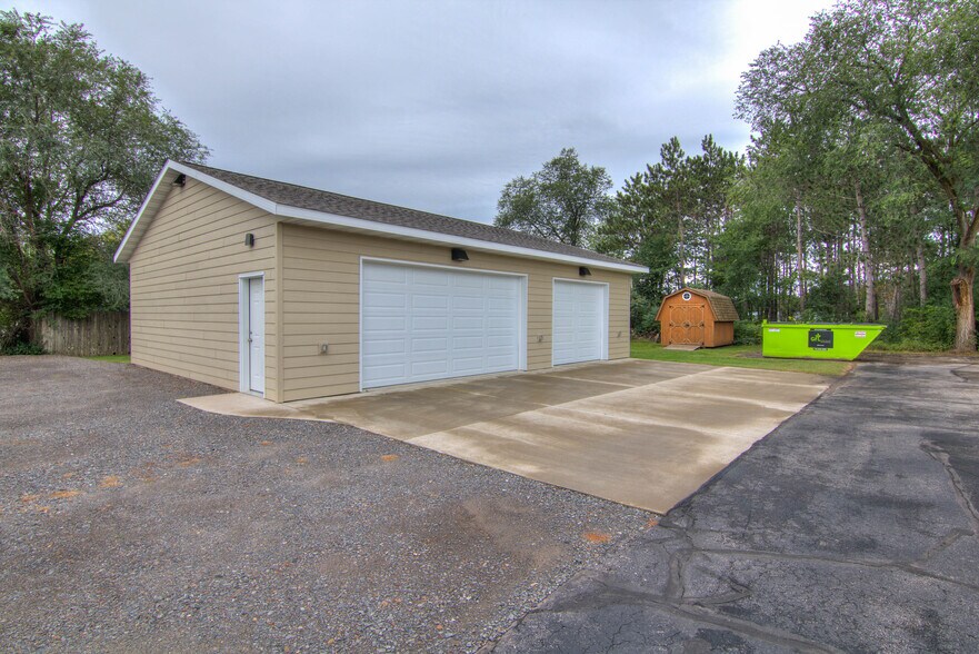 More Photos Of 300 Gebhardt Rd, Black River Falls Restaurant For Sale