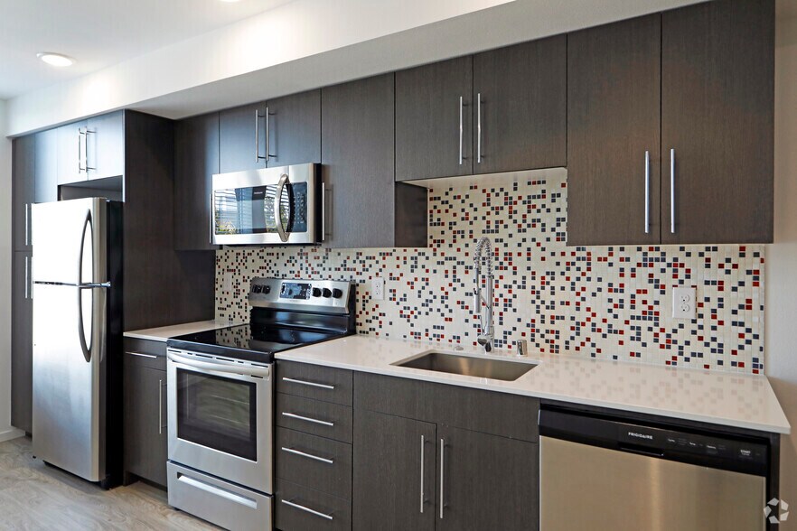 More Photos Of 5512 17th Ave NW, Seattle Apartments For Lease