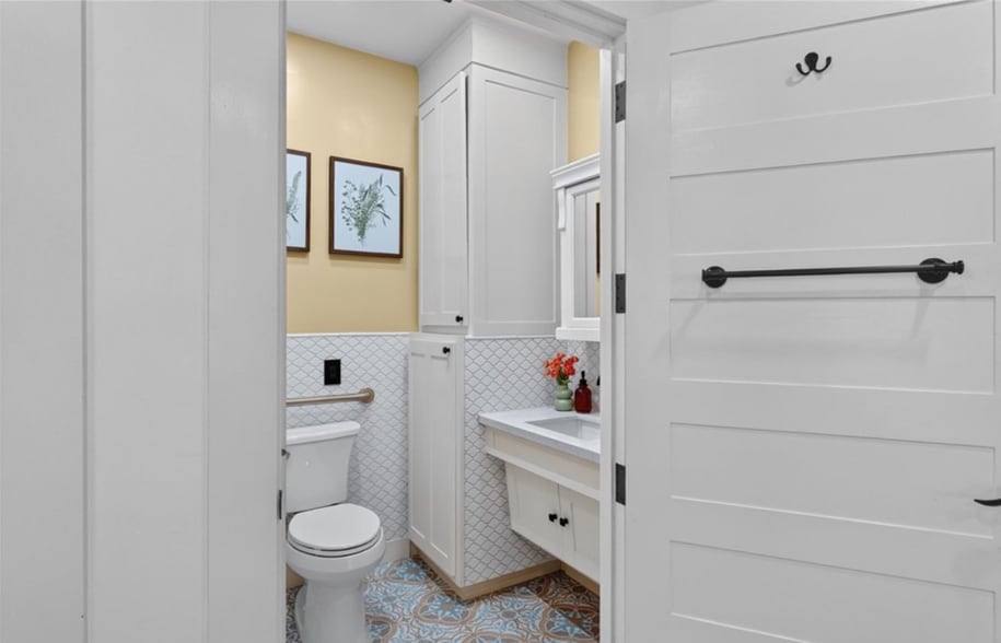 More Photos Of 2700 W Olive Ave, Fullerton Assisted Living For Sale