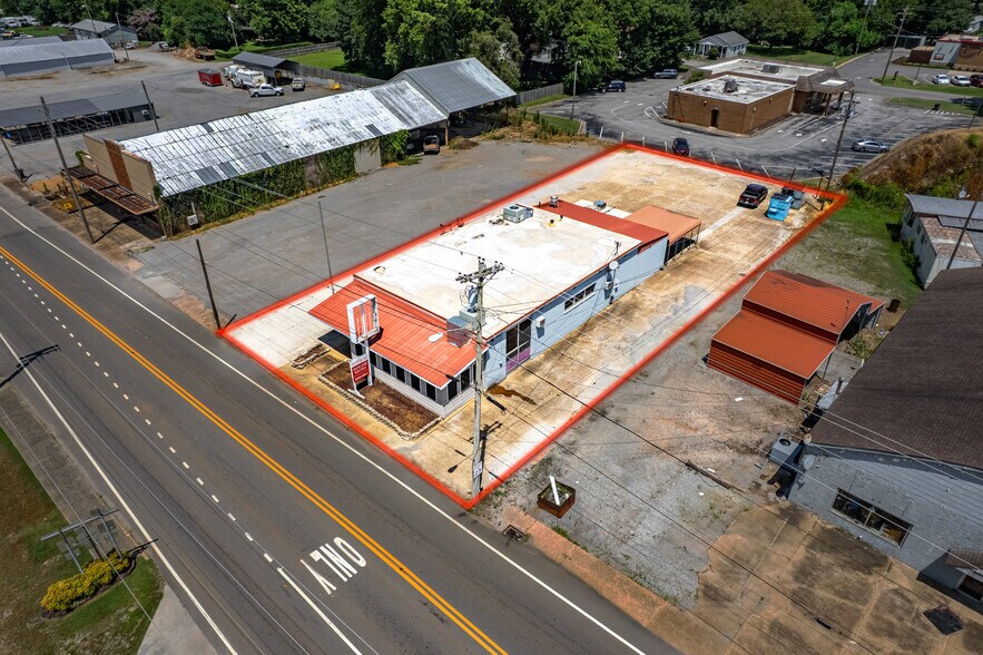 More Photos Of 15908 Main St, Town Creek General Retail For Sale