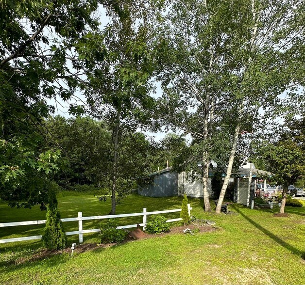 3947 Broadway, Kenduskeag, ME 04450 Auto Repair For Sale