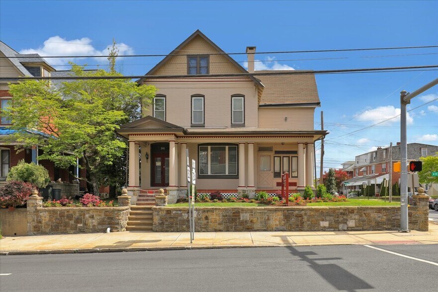 More Photos Of 301 W Lancaster Ave, Shillington Office For Sale