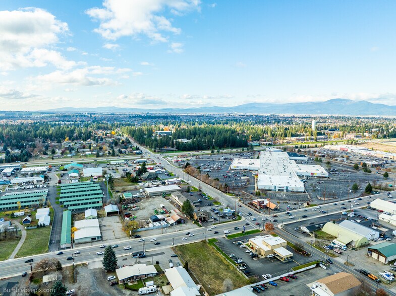 More Photos Of 124 W Hanley Ave, Coeur D Alene Fast Food For Sale
