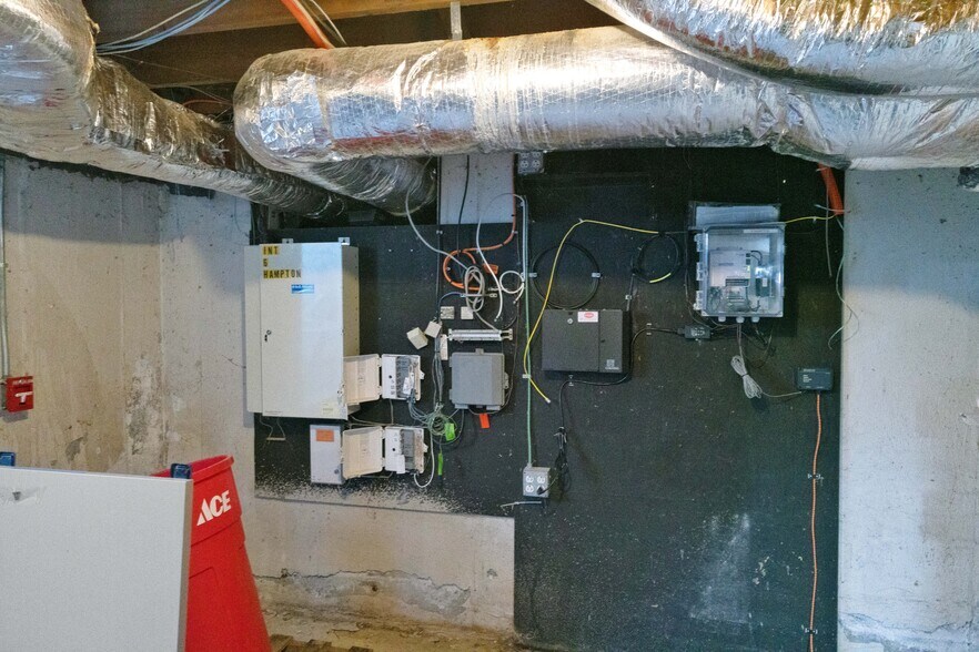 More Photos Of 6 Hampton Rd, Exeter Medical For Sale