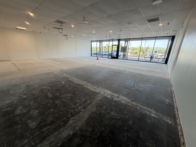 More Photos Of 777 California 49, Jackson General Retail For Lease