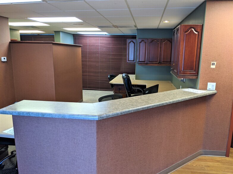 More Photos Of 2600 E Southern Ave, Tempe Medical For Lease