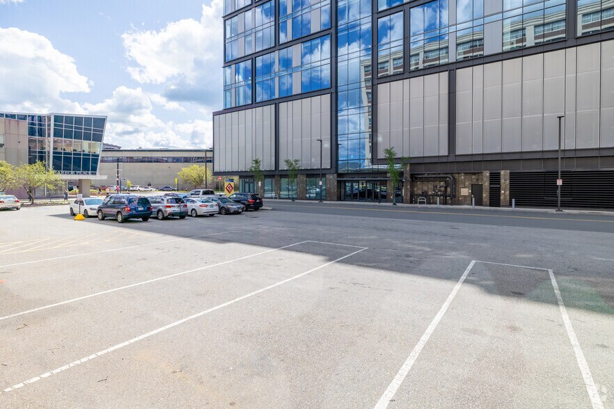 More Photos Of 12 Channel St, Boston Light Manufacturing For Lease