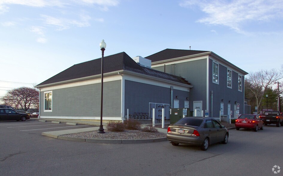 More Photos Of 246 E Main St, Norton Office For Lease