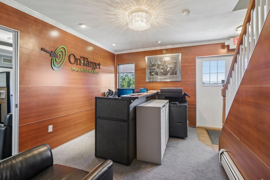 Primary Photo Of 11 Ramapo Rd, Garnerville Office Residential For Sale