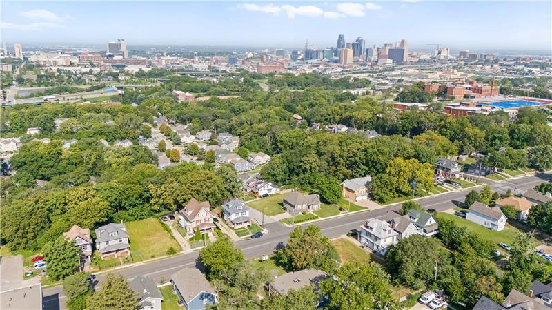 More Photos Of 2207 E 24th Ter, Kansas City Apartments For Sale