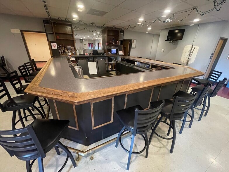 More Photos Of 3401 Century Dr, Granite City Religious Facility For Sale