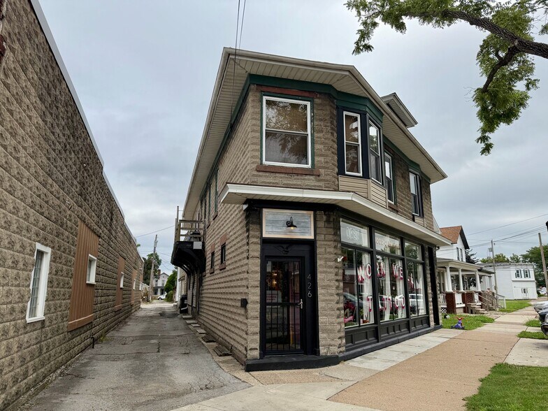 More Photos Of 426 Huron Ave, Sandusky Storefront Retail Residential For Sale