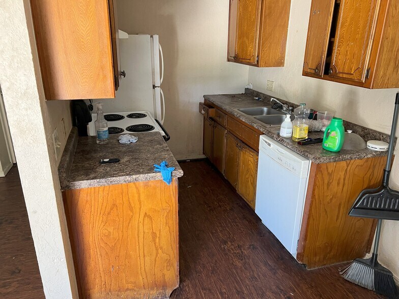 More Photos Of 6401 NW Oak Ave, Lawton Apartments For Sale
