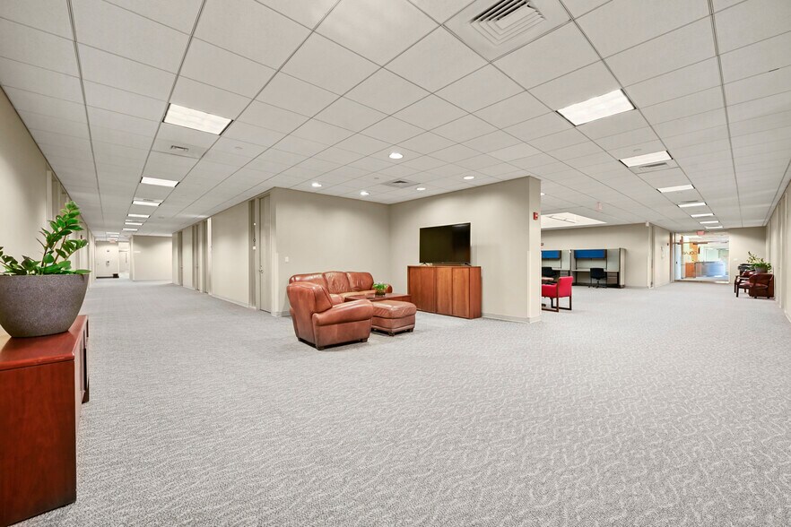 More Photos Of 55 Merritt Blvd, Trumbull Office For Lease