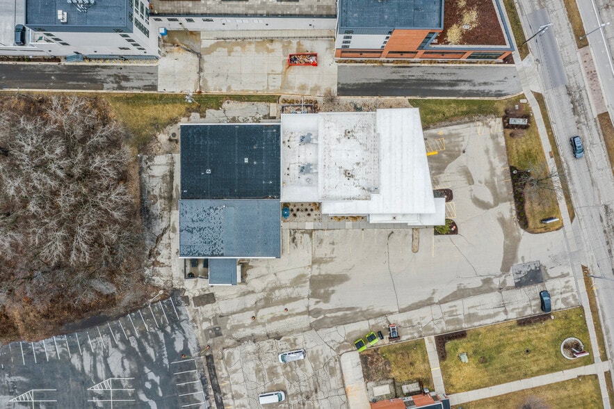 More Photos Of 1414 S Park St, Madison Manufacturing For Sale