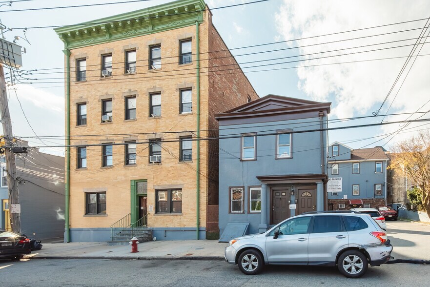 More Photos Of 536 N High St, Mount Vernon Apartments For Sale