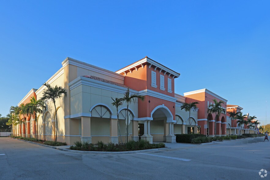 More Photos Of 8918-8954 Lantana Rd, Lake Worth Unknown For Lease