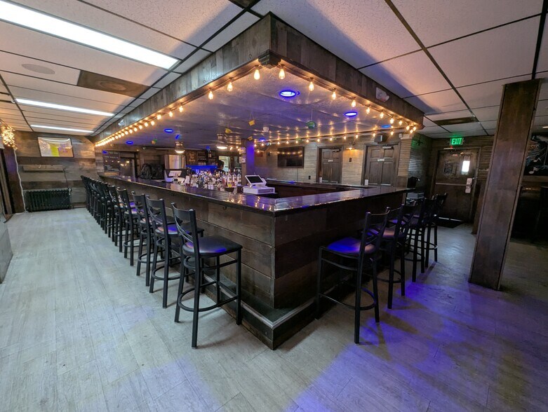 More Photos Of 11818 Philadelphia Rd, White Marsh Bar For Sale