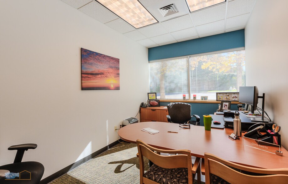 More Photos Of 4041 Hanover Way, Boulder Office For Sale