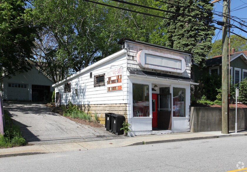 More Photos Of 233 Poquonnock Rd, Groton Restaurant For Sale