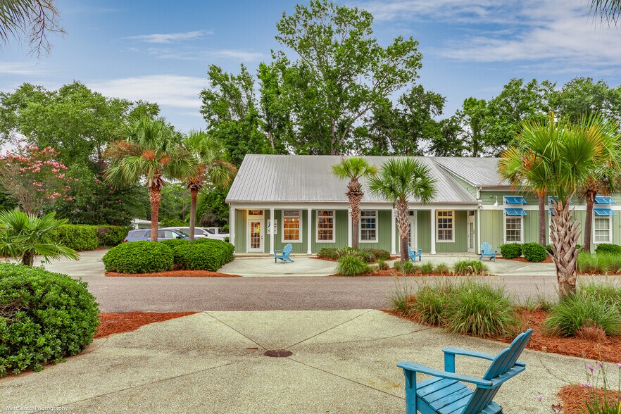 More Photos Of 71 Dagullah Way, Pawleys Island Medical For Lease