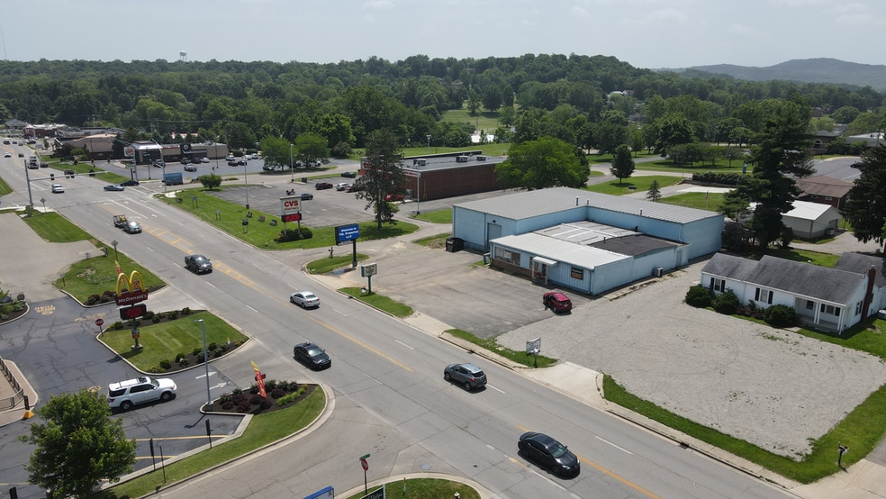 Primary Photo Of 1222 US HWY 50, Chillicothe Flex For Sale