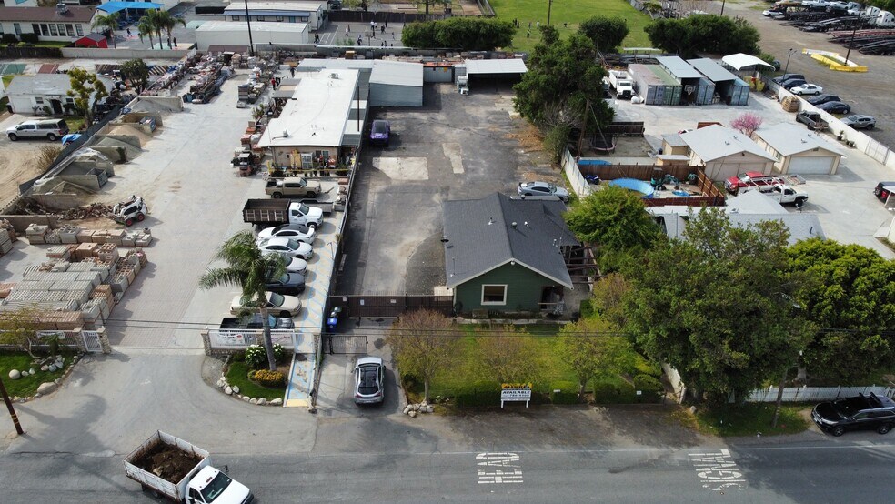 More Photos Of 9625 8th St, Rancho Cucamonga Contractor Storage Yard For Sale